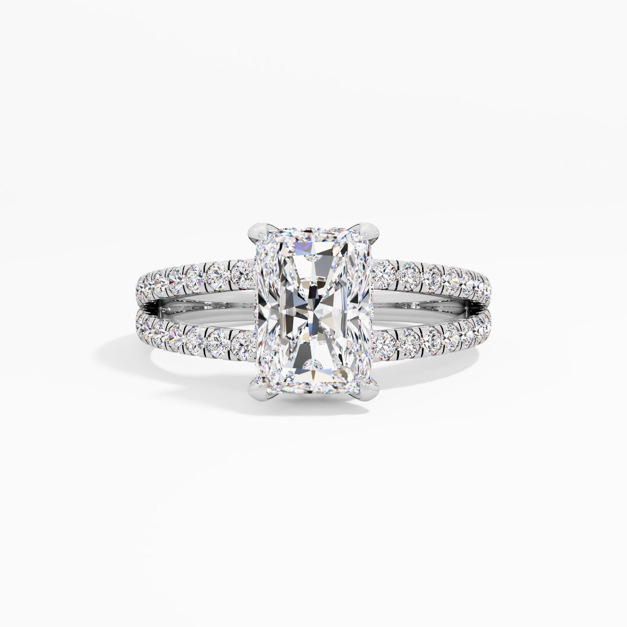 Loveberry Glint Solitaire Engagement Ring